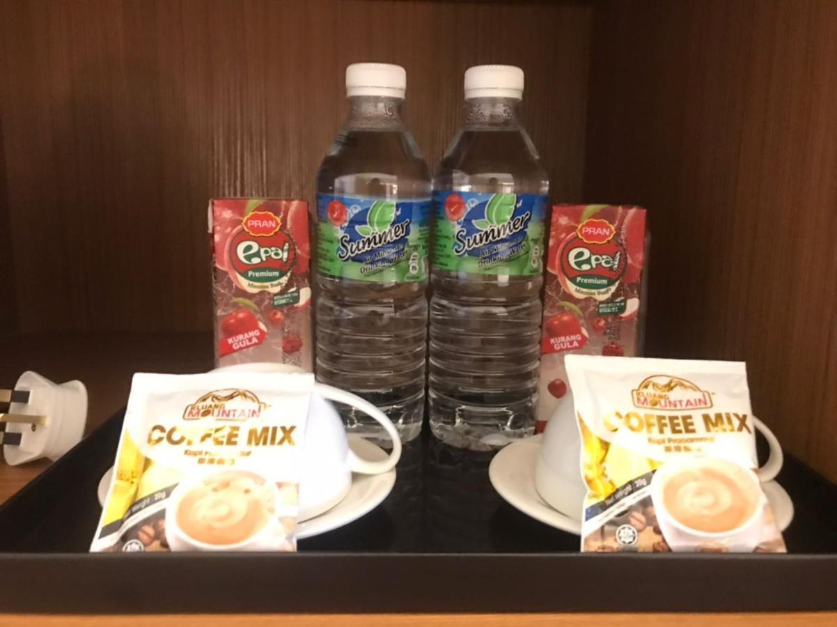 Kluang Riverview Hotel Luaran gambar